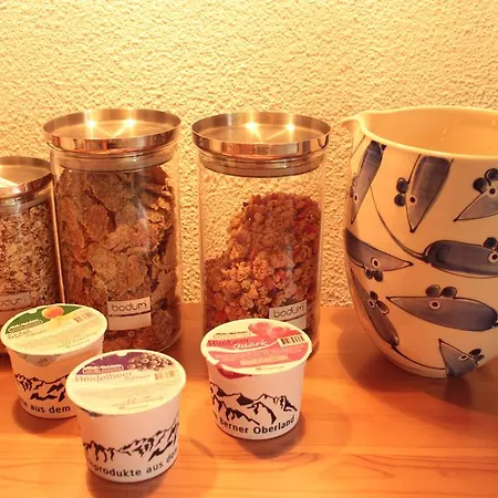 Dunkel Blaue Maus 4*