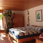 Dunkel Blaue Maus 4*